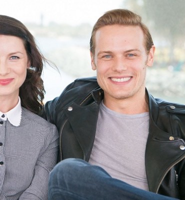 Sam Heughan and Caitriona Balfe as Jamie and Claire Fraser in 